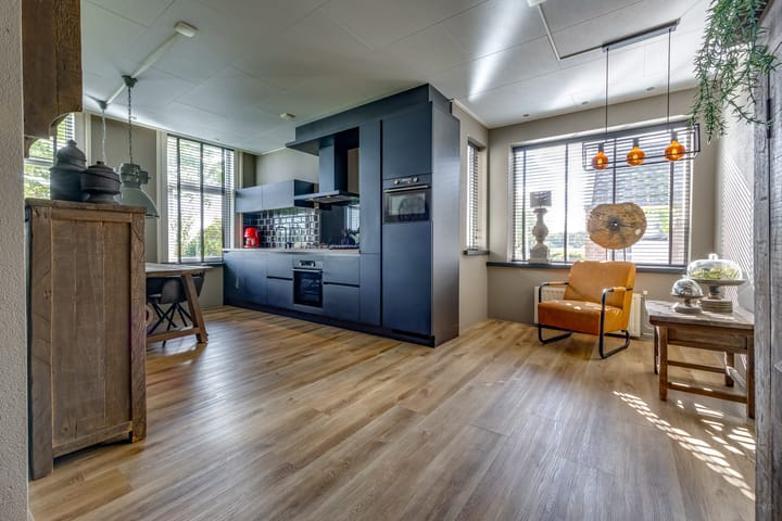 Foto 4 van Schoolstraat 8