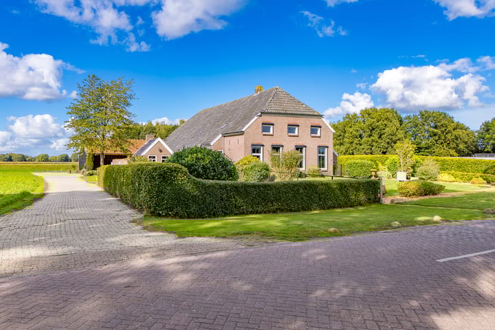 Foto 6 van Schoolstraat 8