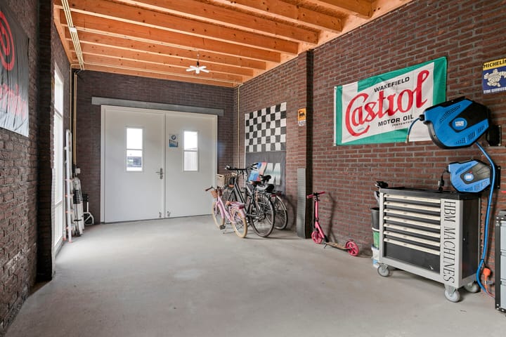 Photo 50 of Dolium 8