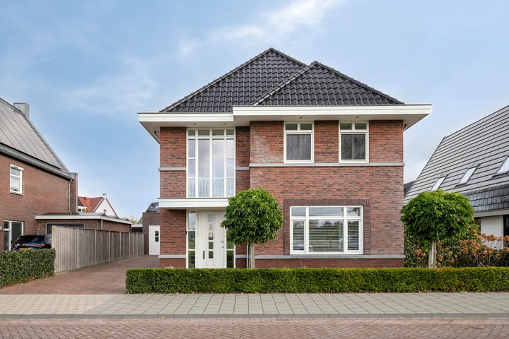 Photo 52 of Dolium 8