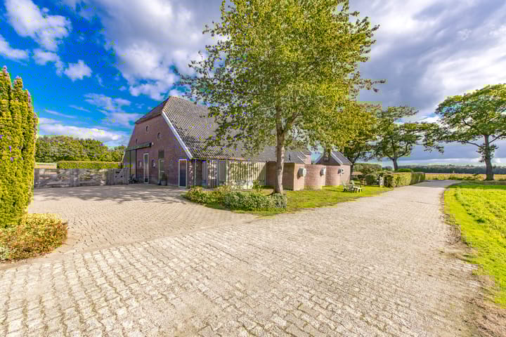 Foto 33 van Schoolstraat 8