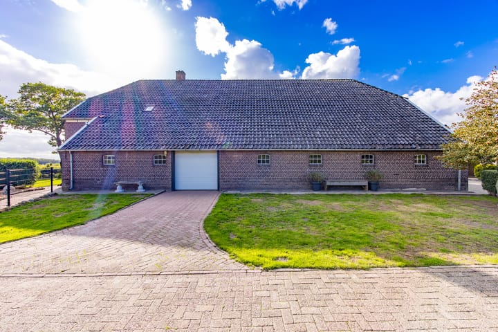 Foto 37 van Schoolstraat 8