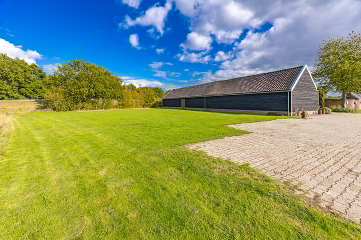 Foto 40 van Schoolstraat 8