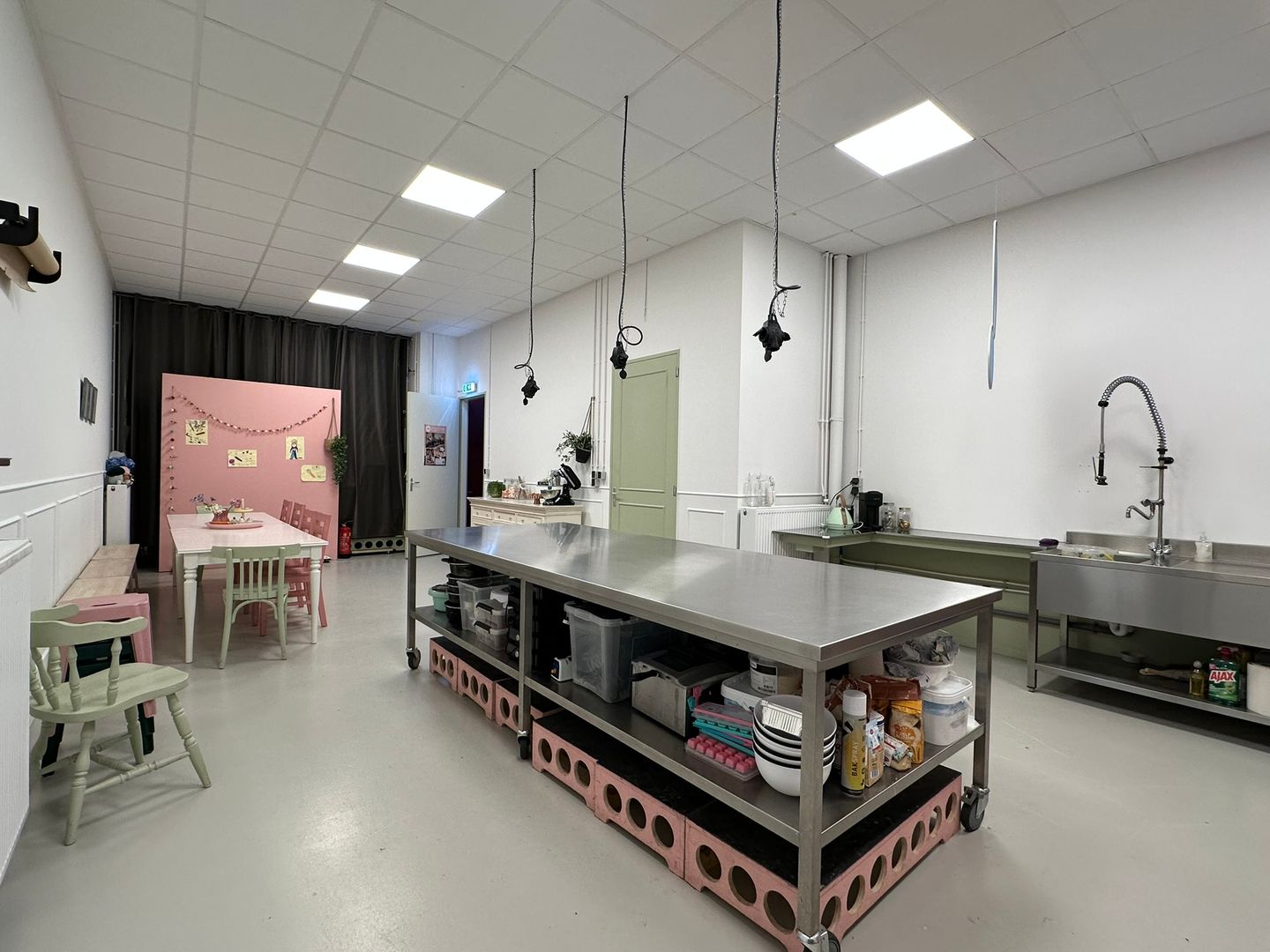 Bekijk foto 2 van Parallelweg 65