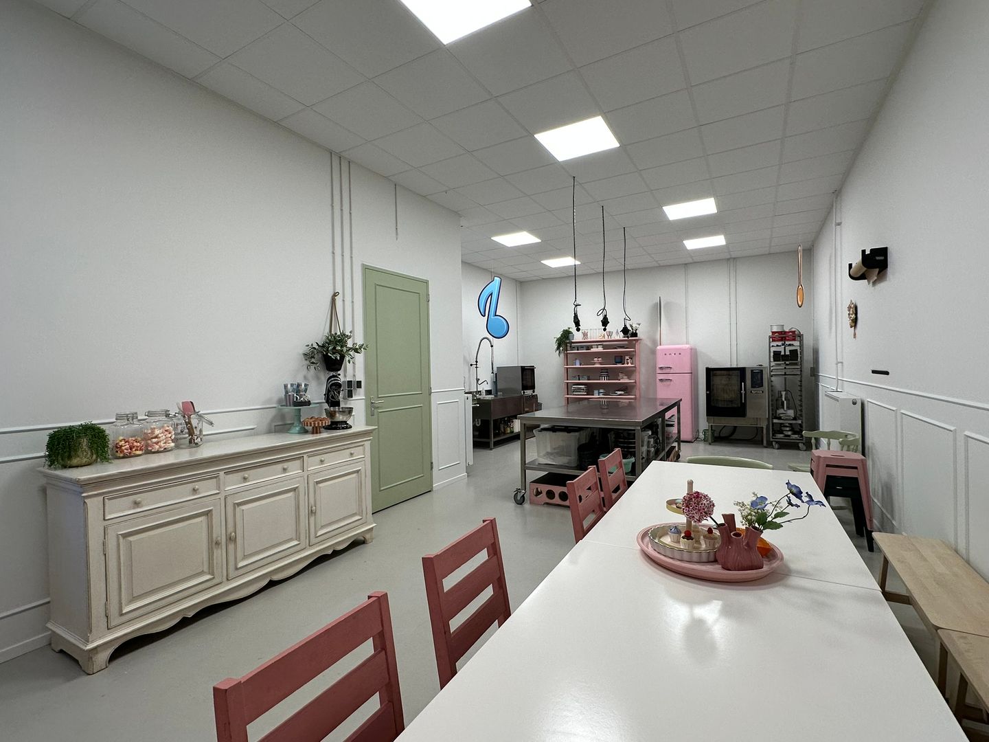 Bekijk foto 3 van Parallelweg 65