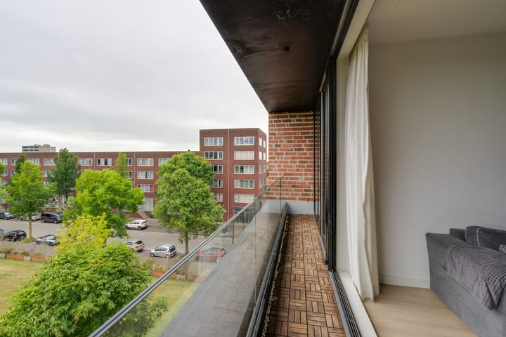 Foto 11 van Erich Salomonstraat 148