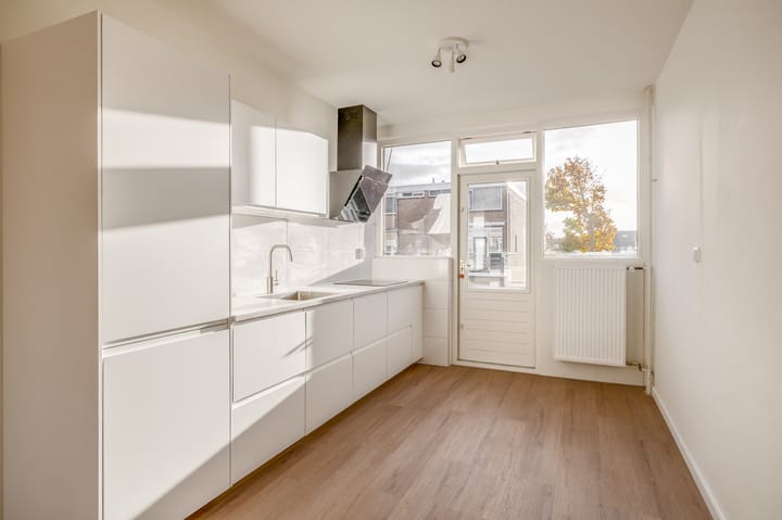 Photo 3 of Da Costastraat 26