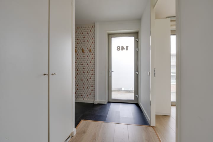 Foto 31 van Erich Salomonstraat 148