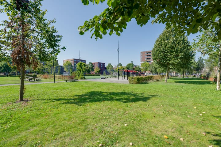 Foto 36 van Erich Salomonstraat 148