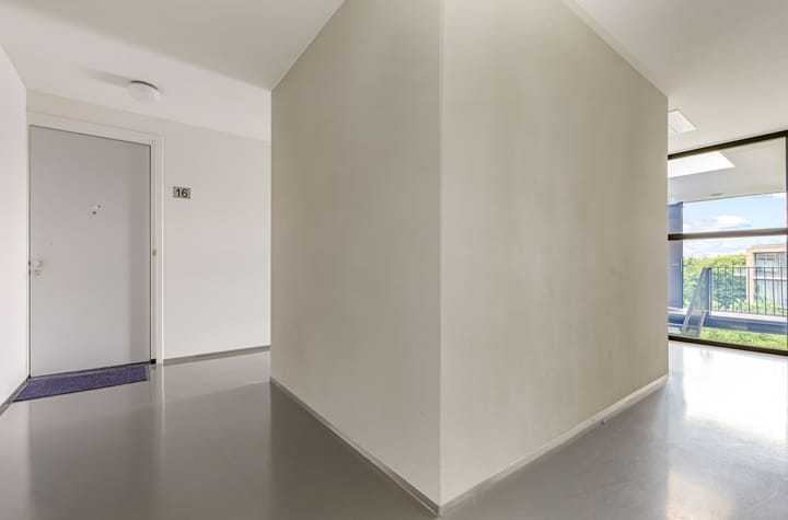 Foto 8 van Olivier B. Bommelhof 16