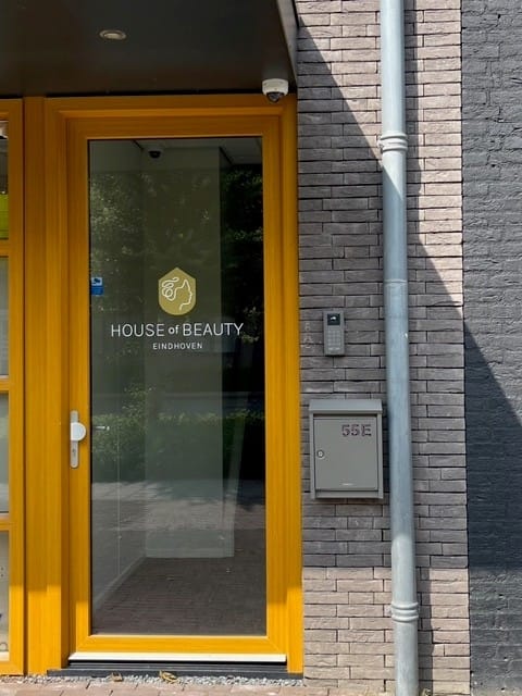 View photo 2 of Pisanostraat 55-E