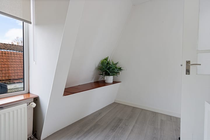 Foto 37 van 2e Woudstraat 36