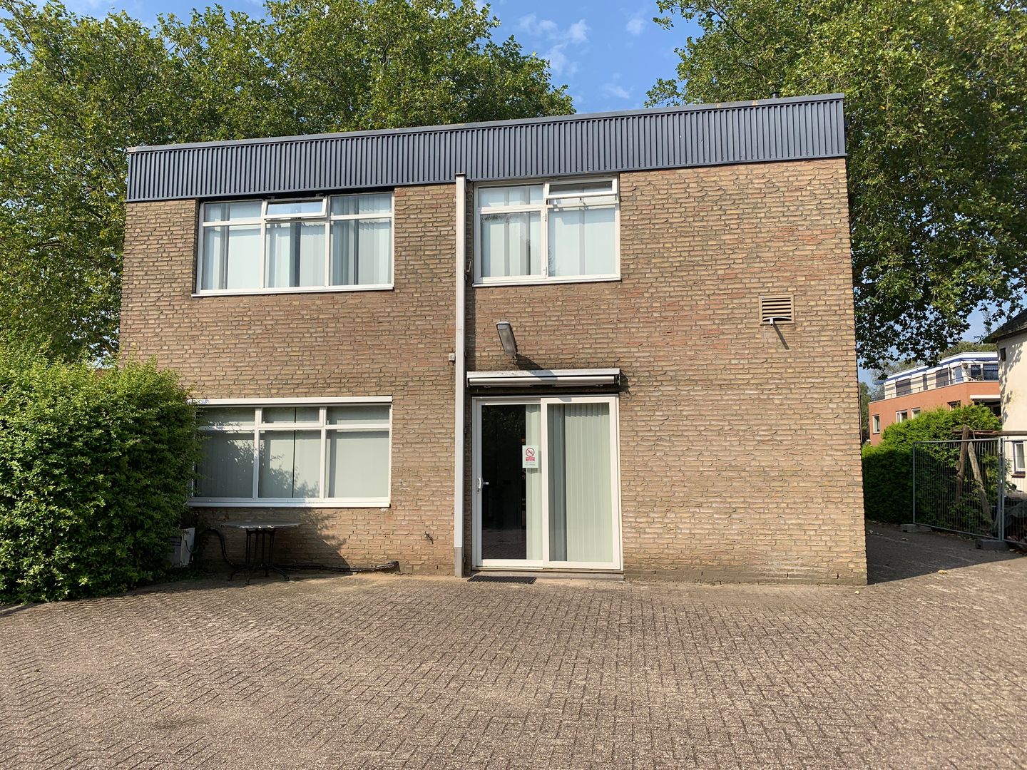 View photo 2 of Deventerstraat 4