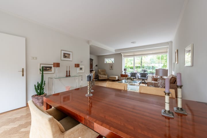 Foto 14 van Van Oldenbarneveltstraat 3