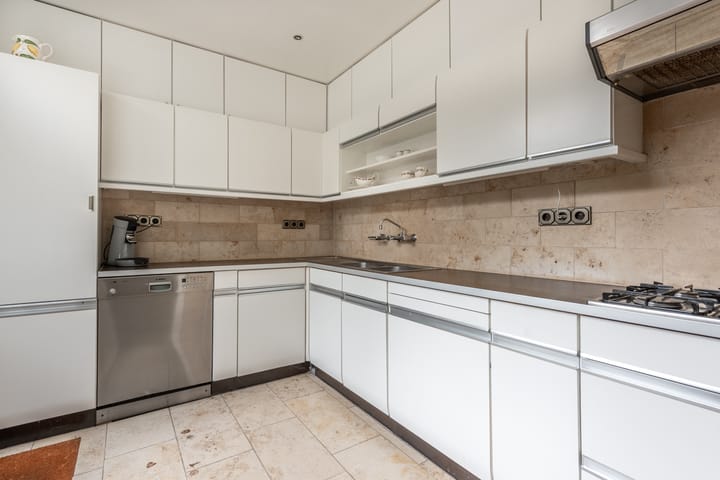 Foto 20 van Van Oldenbarneveltstraat 3