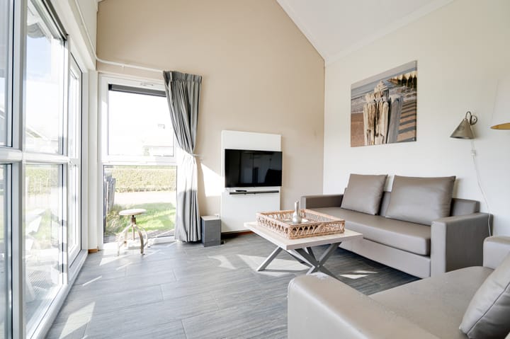 Photo 6 of Helmduyn 54-7