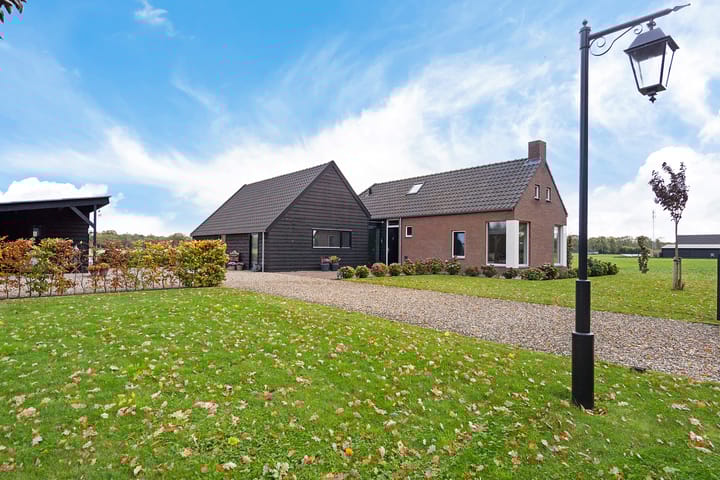 Photo 5 of Koningin Wilhelminalaan 15