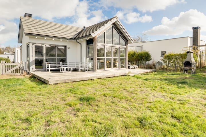 Photo 29 of Helmduyn 54-7