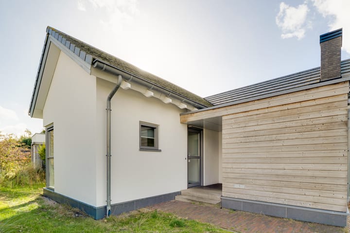 Photo 31 of Helmduyn 54-7