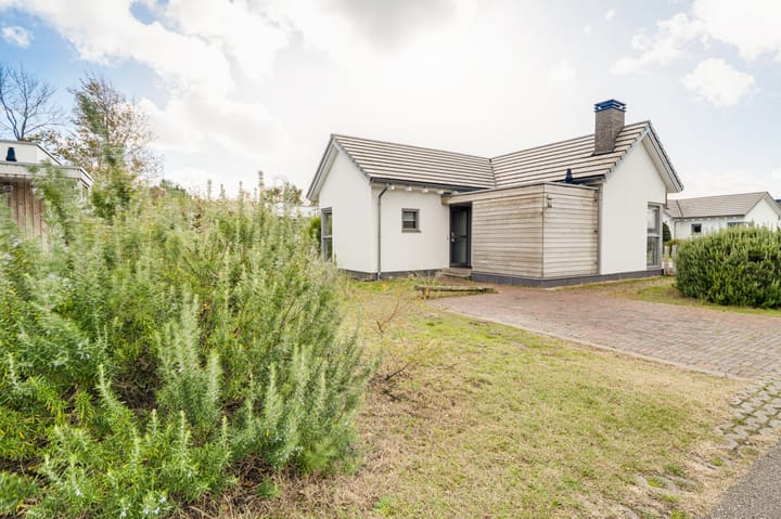 Photo 32 of Helmduyn 54-7