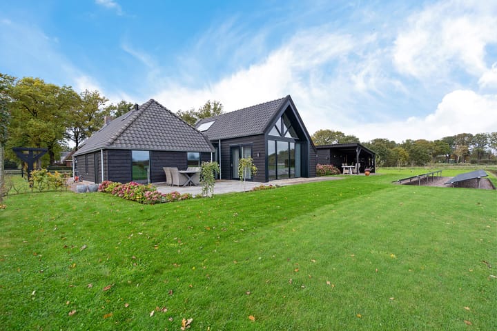 Photo 56 of Koningin Wilhelminalaan 15