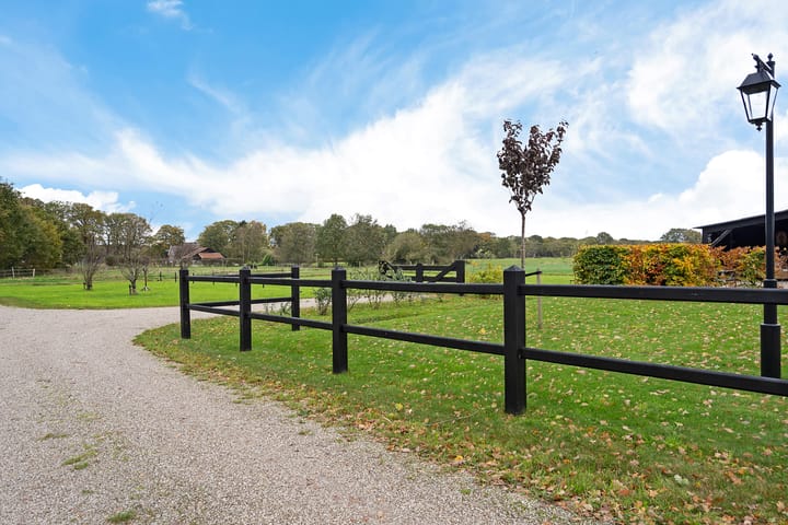 Photo 60 of Koningin Wilhelminalaan 15