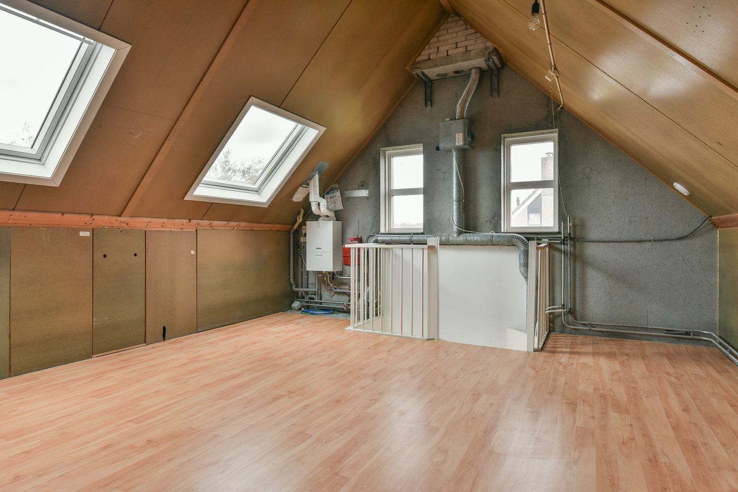 Foto 20 van Ebro 162