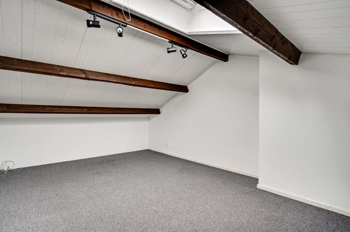 Photo 15 of Nachtegaalstraat 14