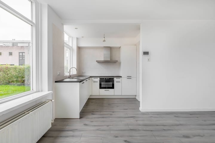 Photo 12 of Jan van Galenstraat 2