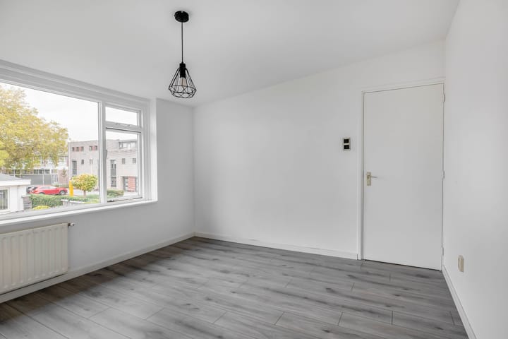 Photo 19 of Jan van Galenstraat 2