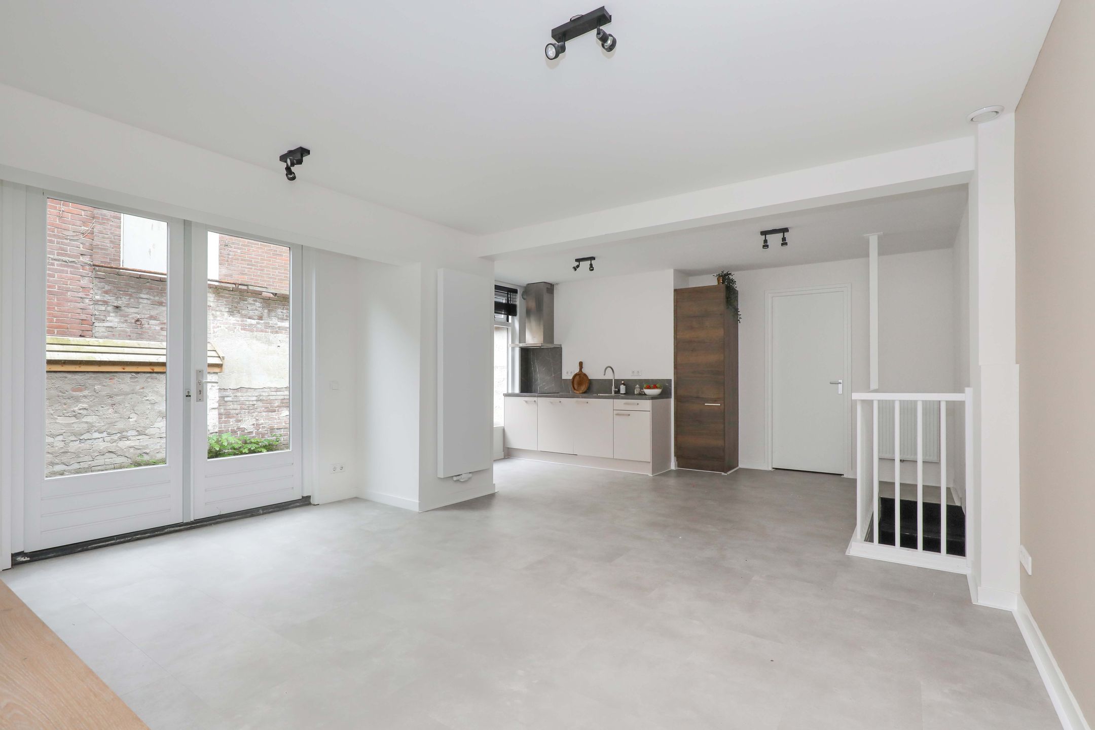 Foto 15 van F C Kuijperstraat 3