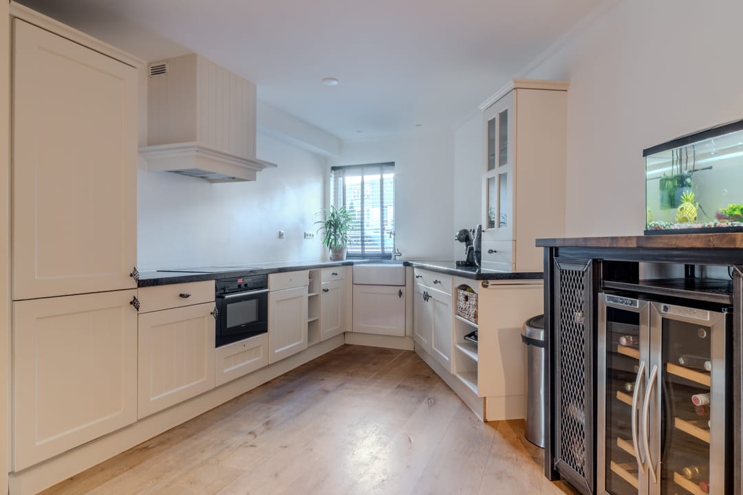 Photo 11 of Luitje Broekemastraat 8