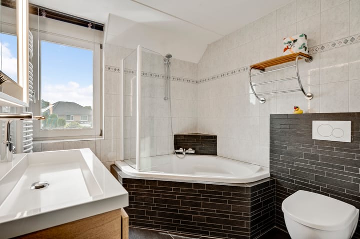 Foto 29 van Van Bocholtzstraat 30