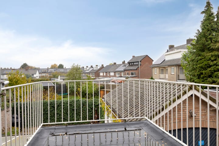 Foto 19 van Bertelindislaan 5