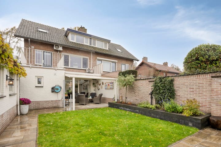 Foto 26 van Bertelindislaan 5