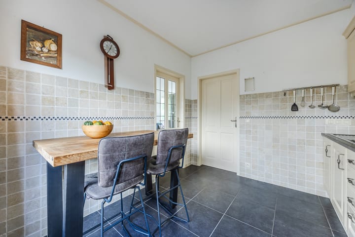 Photo 11 of Kokhaan 6