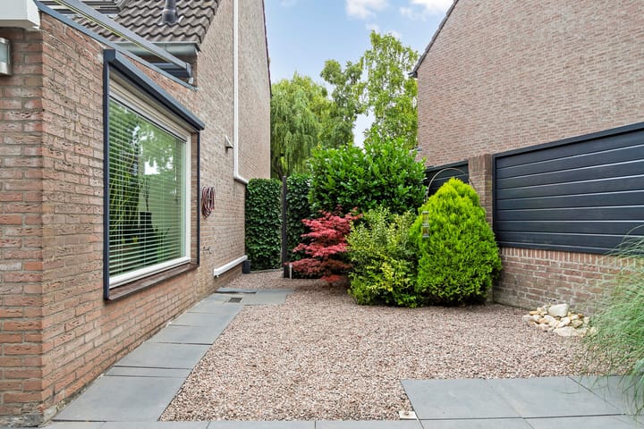 Foto 40 van Wegedoorn 213