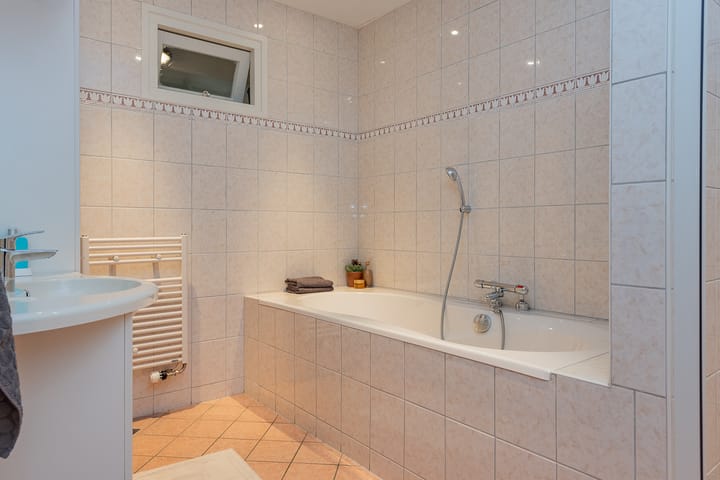 Foto 30 van Reesweg 1-A