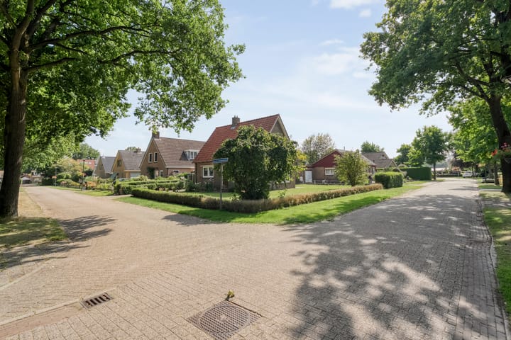 Photo 7 of Meester Hoekstrastraat 2