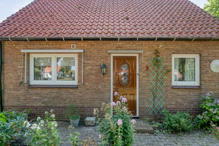 Photo 8 of Meester Hoekstrastraat 2