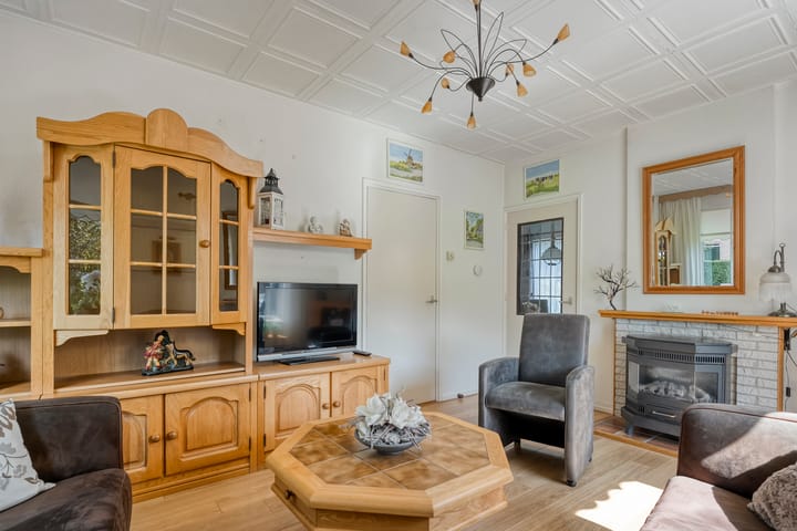 Photo 11 of Meester Hoekstrastraat 2