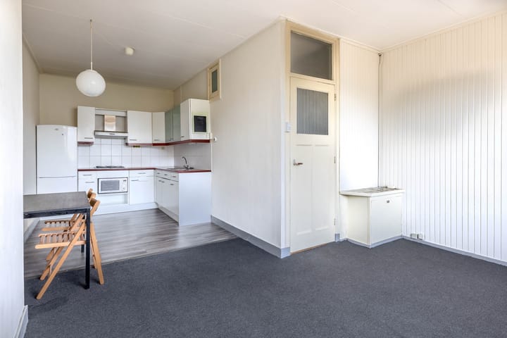 Photo 3 of Parallelstraat 26-A