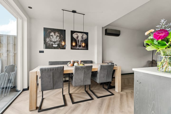 Foto 16 van Van Beethovenstraat 14