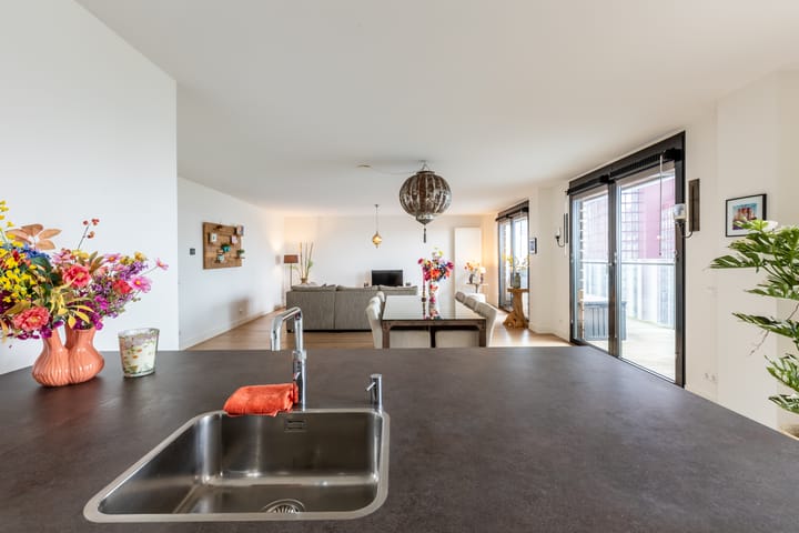 Foto 14 van Karel Doormanstraat 392-B