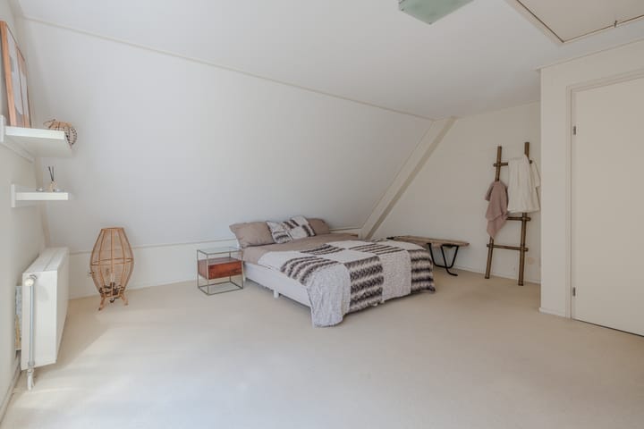 Foto 19 van Dotterbloem 6