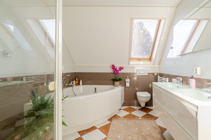 Foto 23 van Dotterbloem 6