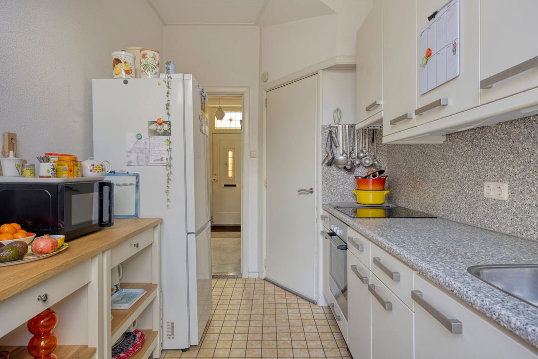 Photo 22 of Merwestraat 29