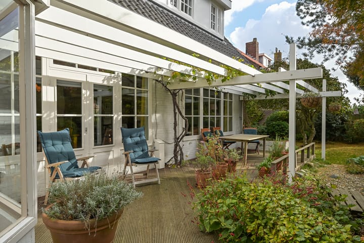 Foto 14 van Van Zuylen van Nijeveltstraat 245