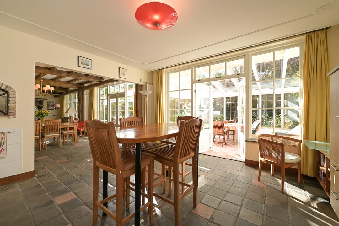 Photo 16 of Van Zuylen van Nijeveltstraat 245