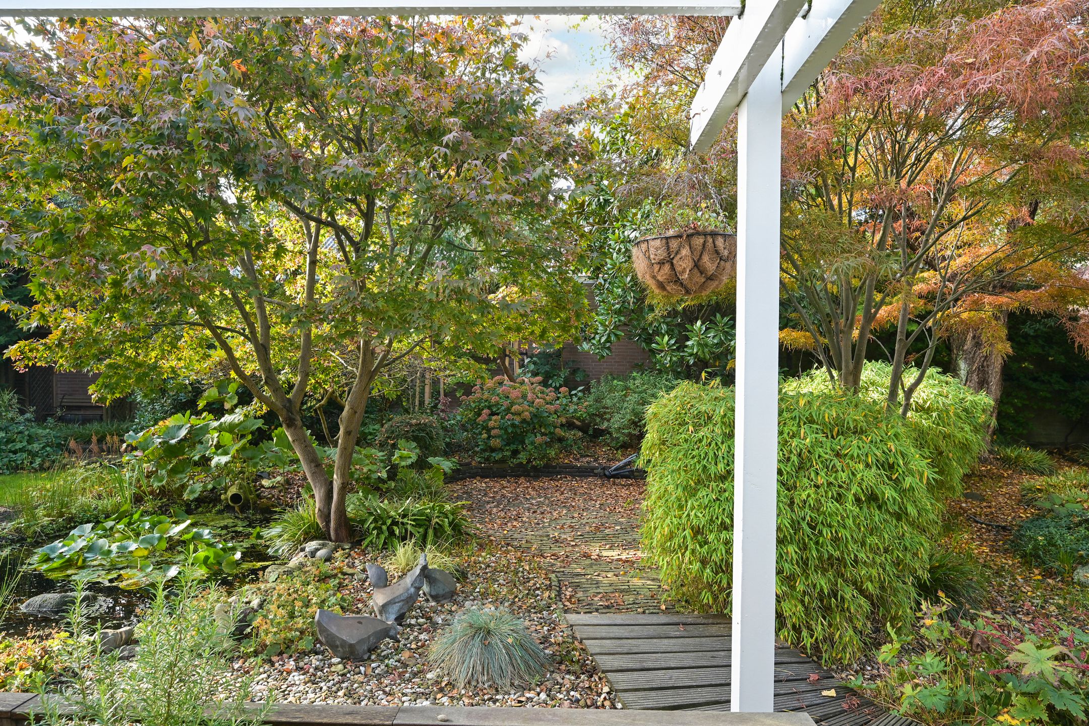 Photo 30 of Van Zuylen van Nijeveltstraat 245